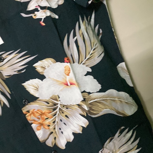 Dark blue shirt - Picture 2 of 3